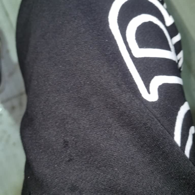 Dripmamba'dan Defolu Jogger İçin Tam Geri Ödeme Talebi