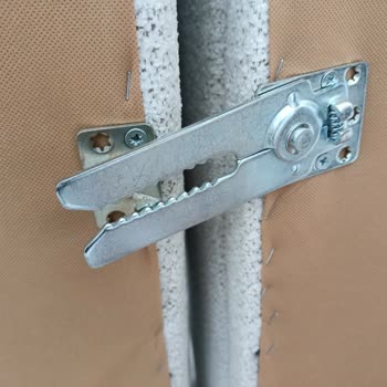 Köşe Koltuk Takımı Bağlantısı Sürekli Ayrılıyor, Garanti Desteği Gelmiyor