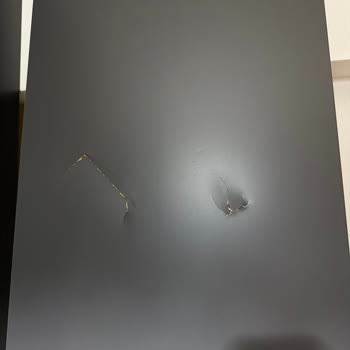 Montaj Sırasında Kırılan Gardırop İçin Açıklama Ve Çözüm Talebi