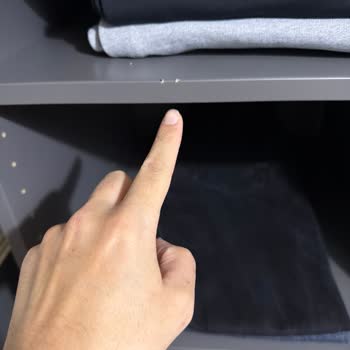 Montaj Sırasında Kırılan Gardırop İçin Açıklama Ve Çözüm Talebi