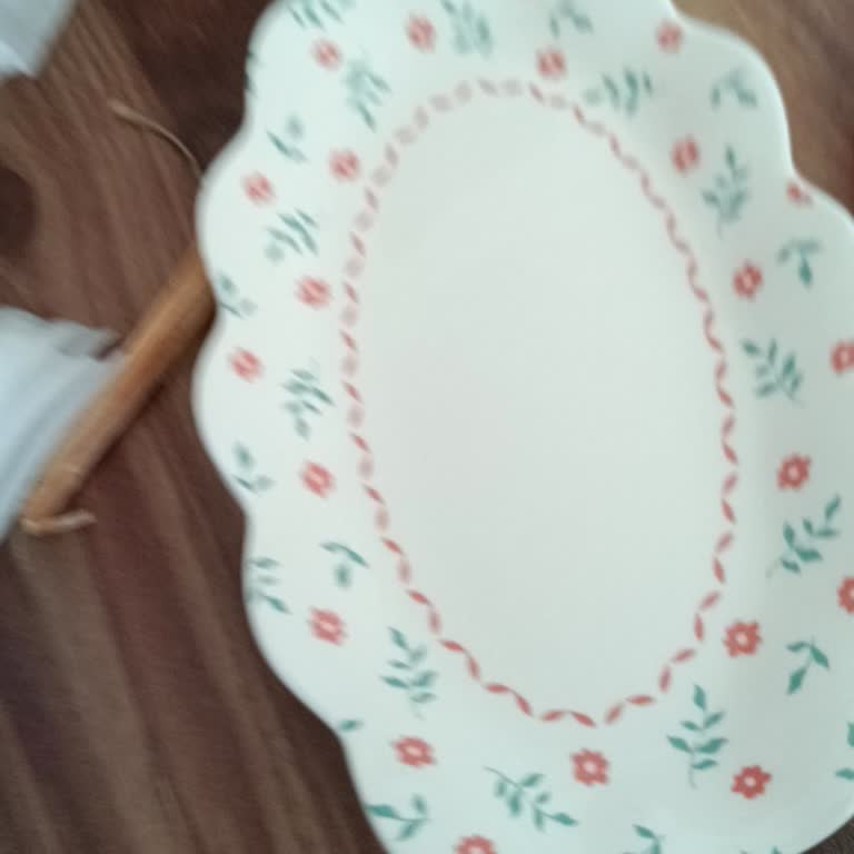 Karaca Züccaciye Online Siparişinde Kahvaltı Takımı Boyutu Görsellerle Uyuşmuyor