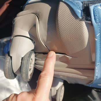 Pegasus Uçuşu Sonrası Valizde Kırık Tekerlek Ve Kilit Zararına Tazminat Talebi