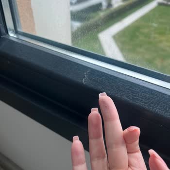 Eleman Yönlendir Beş Saatlik Temizlik Ücreti Alındı, İş Tamamlanmadı Ve 2 Saat İadesi Talep Ediliyor