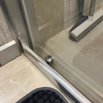 Eleman Yönlendir Beş Saatlik Temizlik Ücreti Alındı, İş Tamamlanmadı Ve 2 Saat İadesi Talep Ediliyor