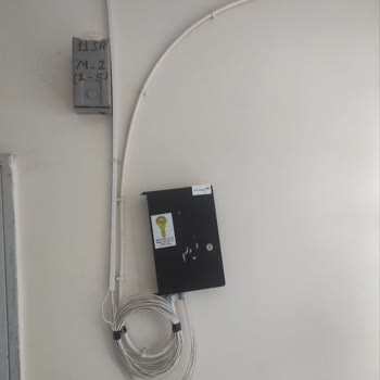 Türk Telekom'dan Bina İçindeki Kablolamanın Standart Dışı Ve Çirkin Olması Yeniden Düzenlenmeli