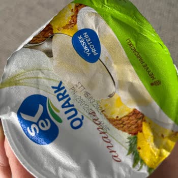 Küflü Ve Bozulmuş Sek Quark Yoğurtları İçin İade Talebi