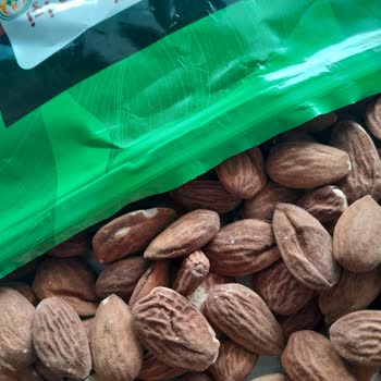 Çiğ Bademlerin Bayat Olması Ve İade Talebi