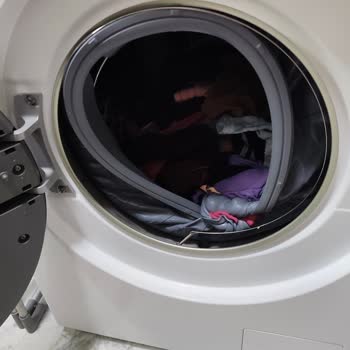 Yeni Samsung Çamaşır Makinesinde Garanti Dışı Kapak Contası Arızası