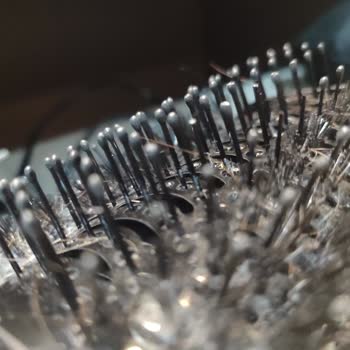 Arzum Saç Şekillendiricisinin Tarak Dişlerinin Deforme Olması Ve Garanti Sorunları