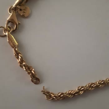 Reis Kuyumculuk Burgu Bilezik Aynı Yerinden Kopuyor