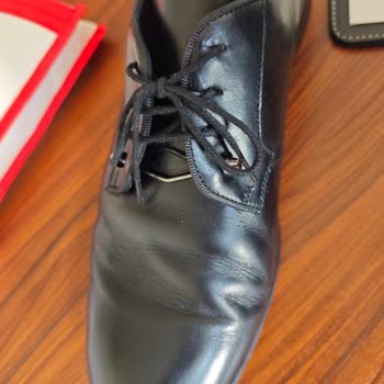 Tamer Tanca Ayakkabısının Tek Kullanımda Çatlaması Ve İade Talebi