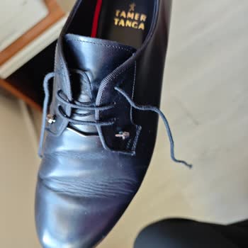 Tamer Tanca Ayakkabısının Tek Kullanımda Çatlaması Ve İade Talebi