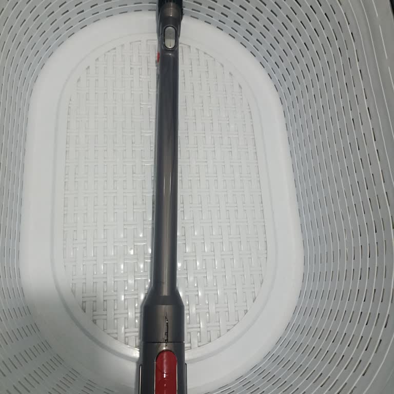 Dyson Yanlış Parça Gönderildi, Doğru Uzatmalı Aparat Hemen Gerekiyor