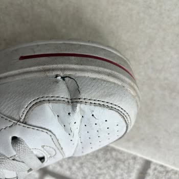 Lumberjack Helena 5fx Sneaker’da Kısa Sürede Deforme Olma Ve Değişim Talebi