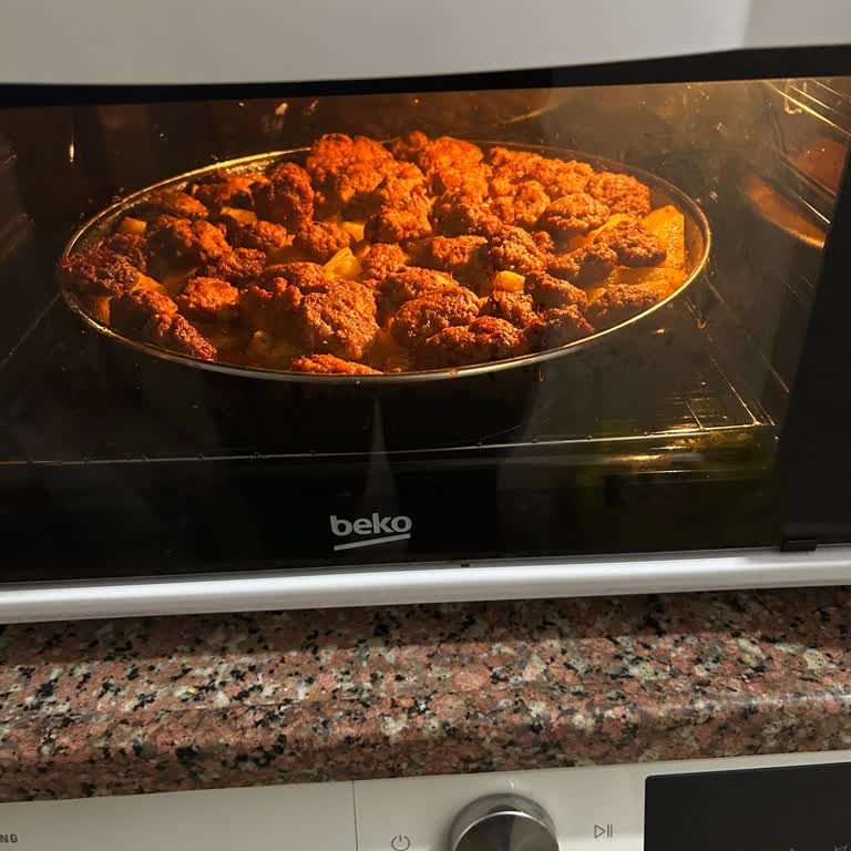 Beko Fırının Tel Izgarasındaki Tasarım Hatası Güvenlik Tehlikesi Ve İade Talebi