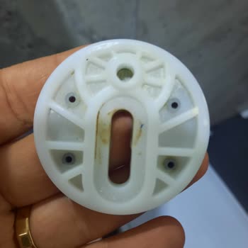 Bien No-Fall Klozet Kapağı İçin Kırılan Bağlantı Parçalarının Temini Talebi