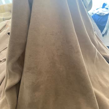 Tudors Mağazasında Değişim Sürecinin Şeffaf Olmaması Ve Üründe Oluşan Leke Sorunu