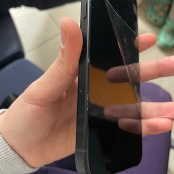 Sigorta Kapsamında Ekran Onarımında Hata Ve Değişim Talebi