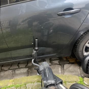 Martı Mopedinin Aracımın Kapısına Çarpması Ve Hasarımın Tamamı İçin Tazminat Talebi