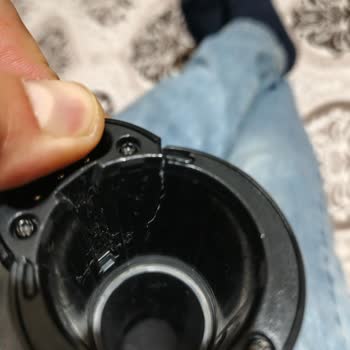 Philips XC7055/01 Vacuum Pipe Cracked - Warranty Issue