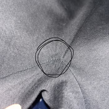 Adidas Eşofmanda Dikiş Açılması Ve Açıklamasız Geri Gönderim