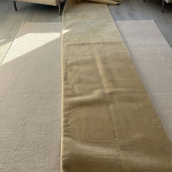 Ölçüye Uygun Olmayan Halı Ve Saygısız Müşteri Temsilcisi