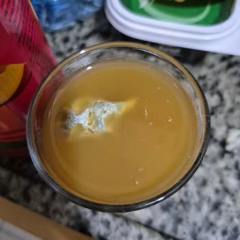 Dimes Meyve Suyunda Küfe Parçaları Çıktı: Sağlık Riski Ve Güven Sorunu