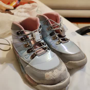 Vicco Çocuk Ayakkabısının Üç Ayda Yıpranması Ve Mağaza Red Kararı