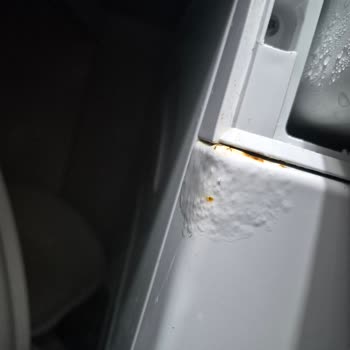 Profilo Çamaşır Makinesi Ön Panel Paslanması İçin Garanti Talebi