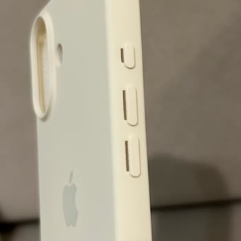 Defolu Ve Görsellerle Uyuşmayan Telefon Kılıfları İçin Tam İade Ve Kargo Ücreti Kesintisine İtiraz