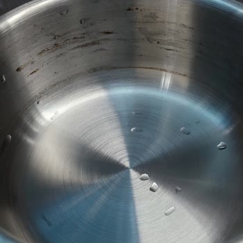 İdefix'ten Aldığım Tencere İlk Kullanımda Paslandı Ve Satıcı Cevap Vermedi