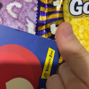 Eti Gong Ürünün İçinde Yabancı Kıl: Hijyen Endişesi