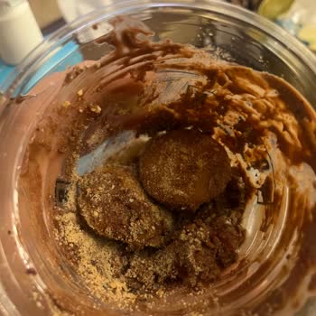 Boston Siparişlerinde Çilekli Cup Hatası Tekrarlıyor