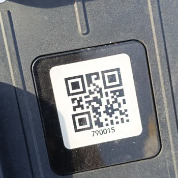 Kilidi Açılmayan Bisiklet Ve Acil Destek Yok