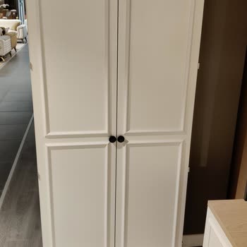 Fiyat Etiketi Olmadan Kiler Dolabı Gösterilmesi Müşteri Güvenini Zedeler