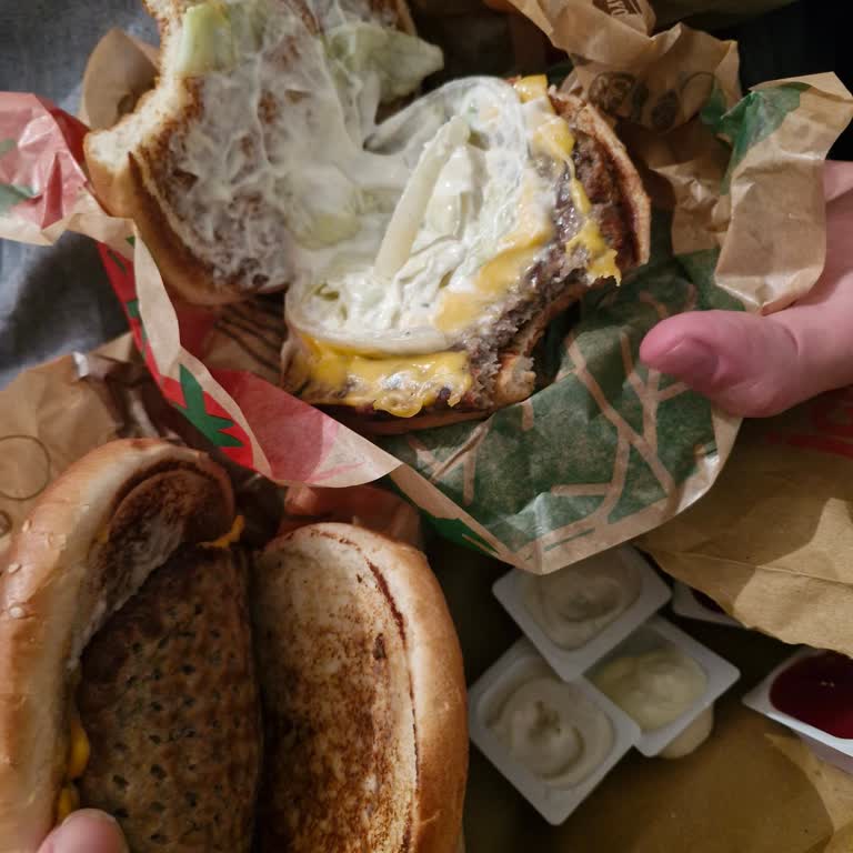 Yanlış Hazırlanan Ranch Menüsü Ve Eksik Sos İçin Ücret İadesi Talebi