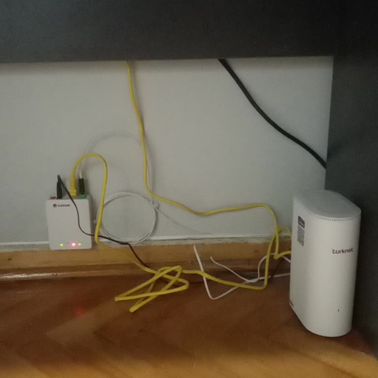 Altyapı Arızası Nedeniyle 12 Saat Süren İnternet Kesintisi Ve Çözüm Beklentisi