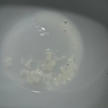 Happy Center’de Bozuk Yörsan Sütü Sağlık Sorunu Yarattı