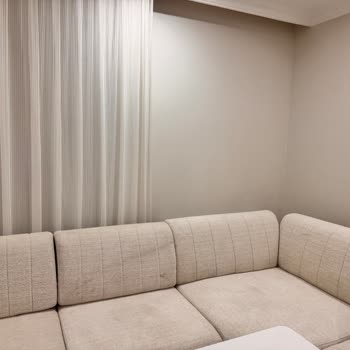 Yanlış Renk Koltuk Ve Hasarlı Yatak Odası Takımı, %30 İade Kesintisi Kabul Edilemez