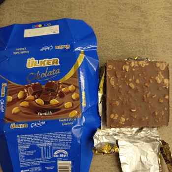 BİM'den Alınan Ülker Fındıklı Çikolatanın Beyazlaşması Ve Kötü Kokusu Nedeniyle Para İadesi Talebi
