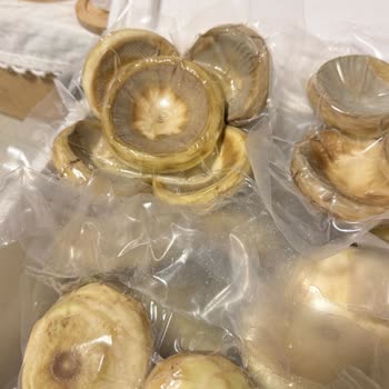 Simsiyah Enginar, Eksik Domates Püresi, Faturasız Kesintili İade Ve Saygısız Müşteri Hizmeti