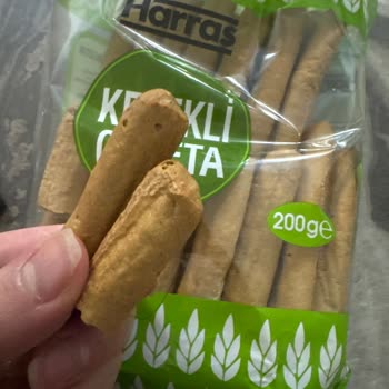 Harras Kepekli Galetada Hamur İçinde Kıllar Bulundu