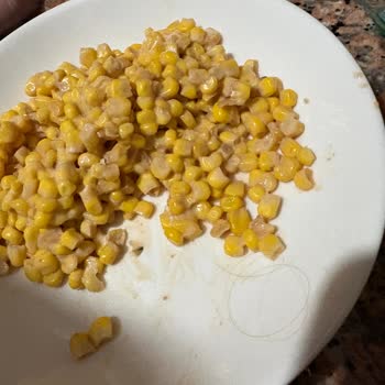 Akbal Market'ten Alınan Mısır Ürününün İçinde Kıl: Hijyen Ve Sağlık Sorunu