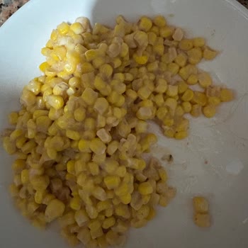 Akbal Market'ten Alınan Mısır Ürününün İçinde Kıl: Hijyen Ve Sağlık Sorunu