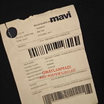 Mavi Kazakta Ölçü Değişimi Ve Pütürlenme, Mağaza Açıklama Ve Çözüm Sunmuyor