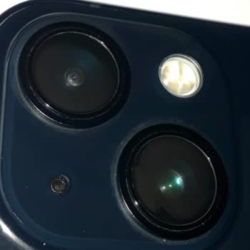 Hepsiburada'dan IPhone 13 Kamera Kusuru İçin Ayıpsız Değişim Talebi
