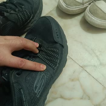 FLO Ayakkabı Snekars Şikayeti