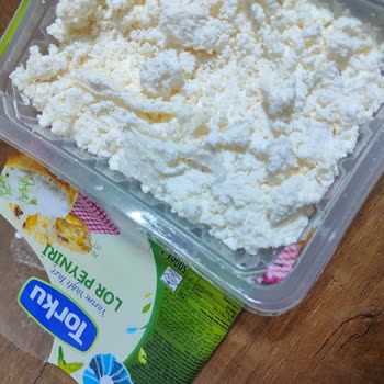 Torku Lor Peynirinde Üretim Hatası: Plastik Parçacıklar Çıktı