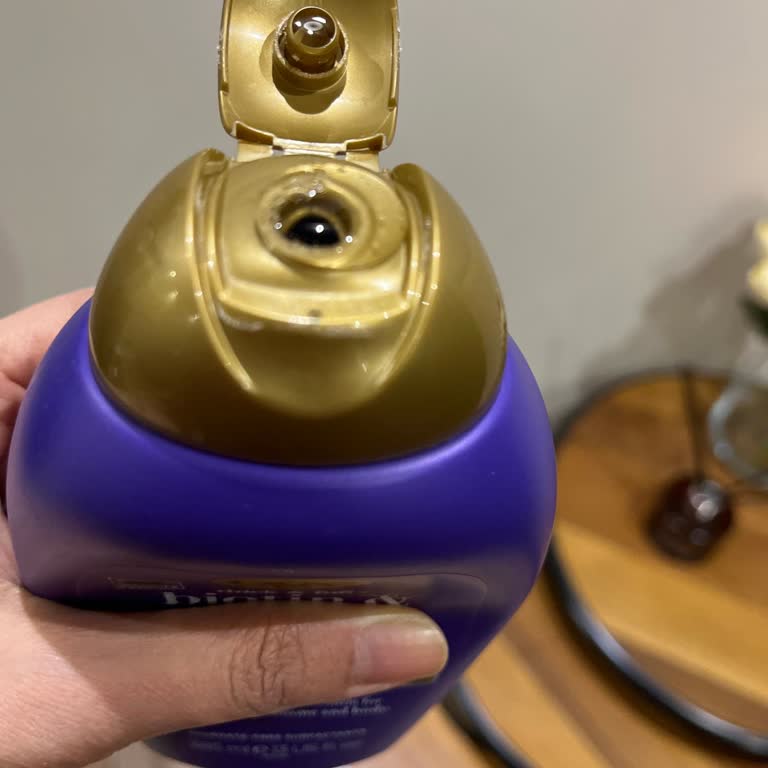 Şeffaf Şampuan Saçları Kuruttu, Orijinallik Şüphesi