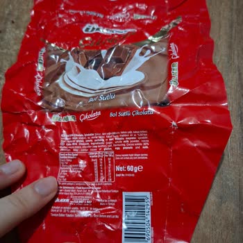 Ülker Sütlü Kare Çikolata Bozulmuş Şikayetime Cevap Almadım